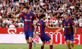 برشلونة يقترب من تجديد عقد حارس الفريق الشاب